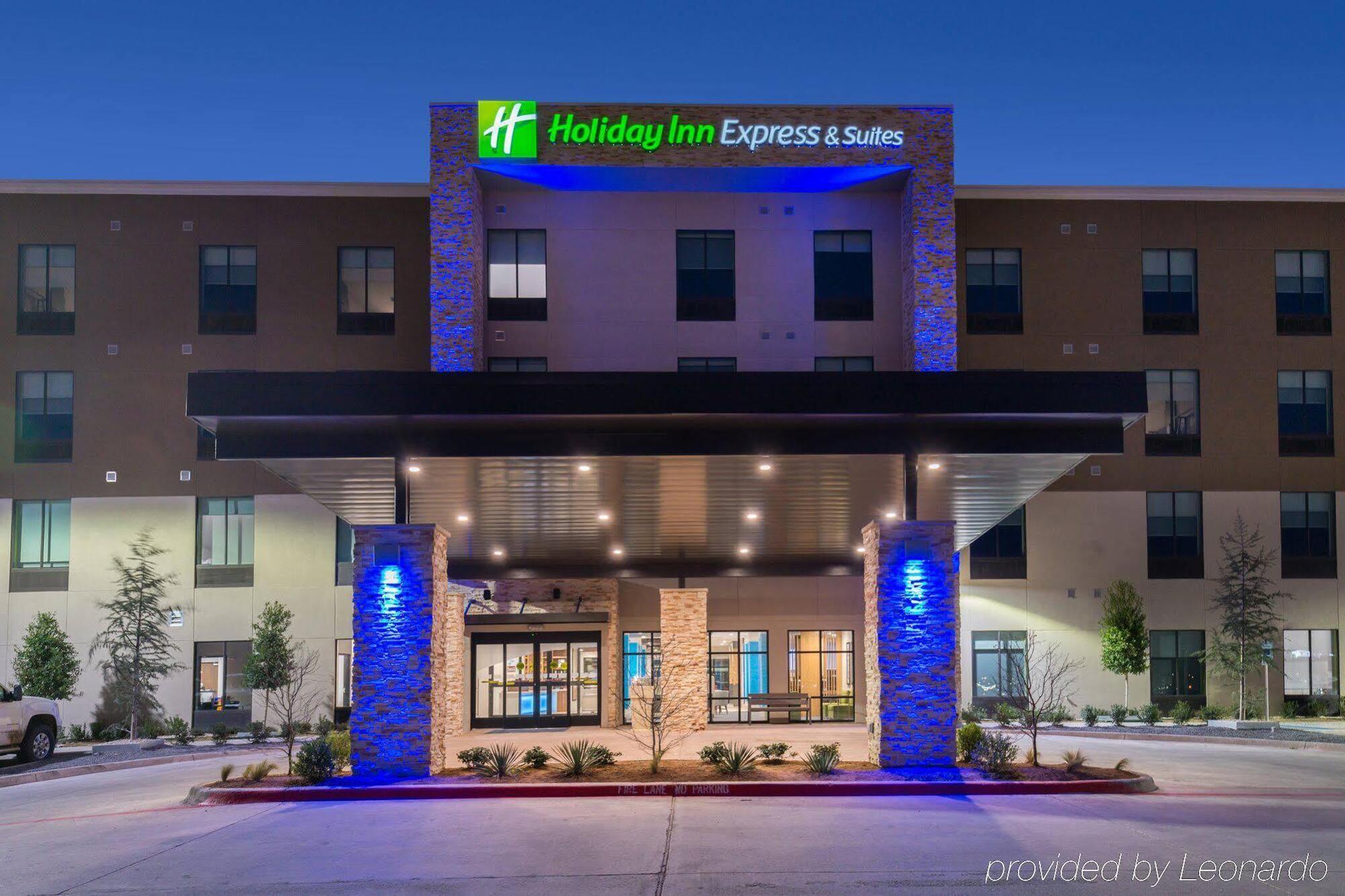 Country Inn & Suites By Radisson, Fort Worth West L-30 Nas Jrb Exterior photo